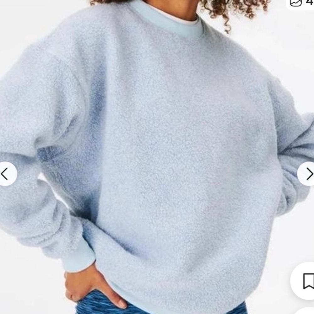 NEW Outdoor Voices Light Blue Mega Fleece Sweatshirt size XS